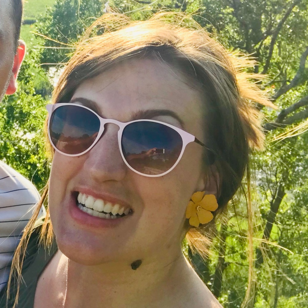 Meet your Posher, Karlie